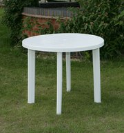 Round white garden table plastic 900mm in good condition